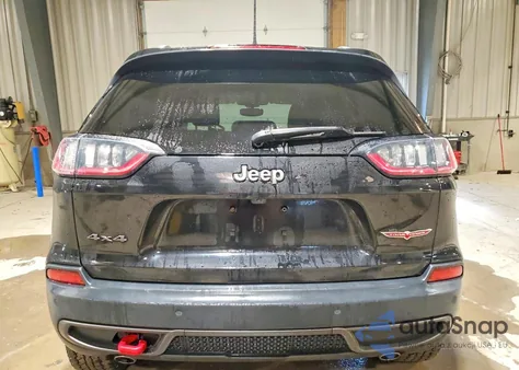 2019 Jeep Cherokee Trailhawk из США, поврежденный, VIN 1C4PJMBX8KD286804